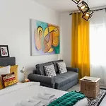 Premium Apartment By Mrg Apartments