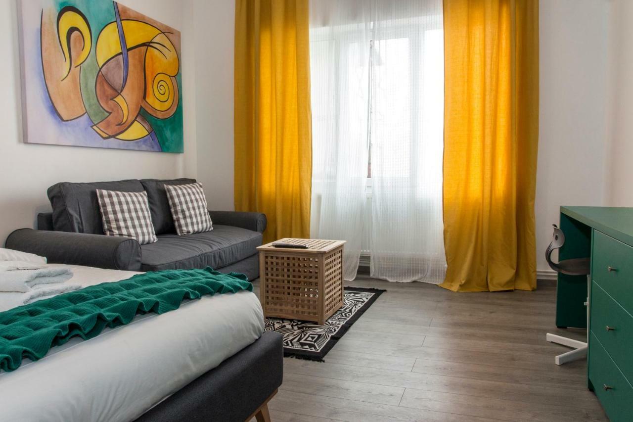 Premium By Mrg Bucharest